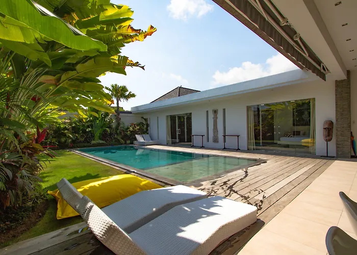 Сasa de vacaciones Villa Saha Elegant 3Br Pool Oasis Seminyak *