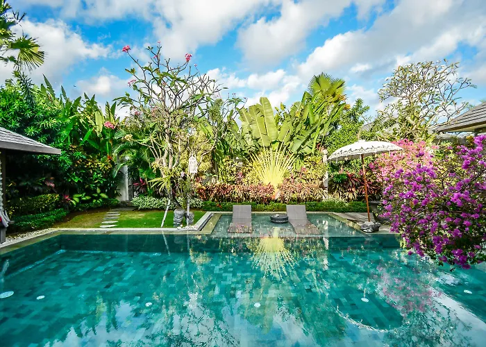 Сasa de vacaciones Villa Saha Elegant 3Br Pool Oasis Seminyak *