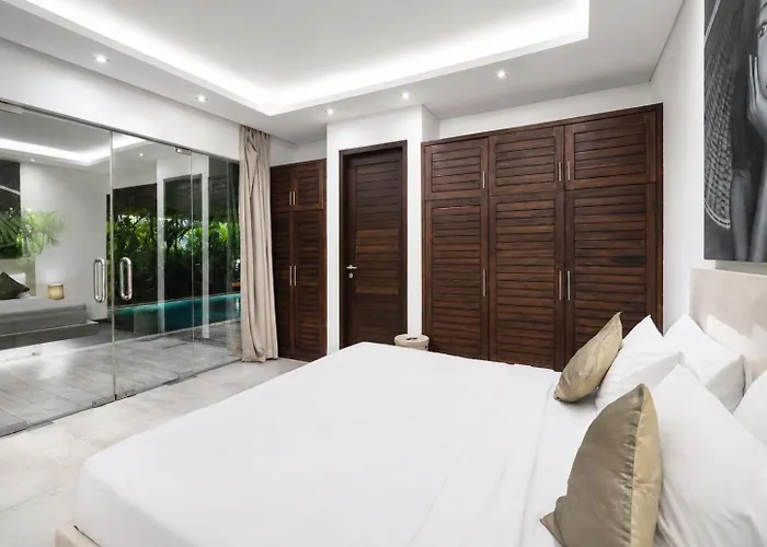 Сasa de vacaciones Villa Saha Elegant 3Br Pool Oasis Seminyak Seminyak
