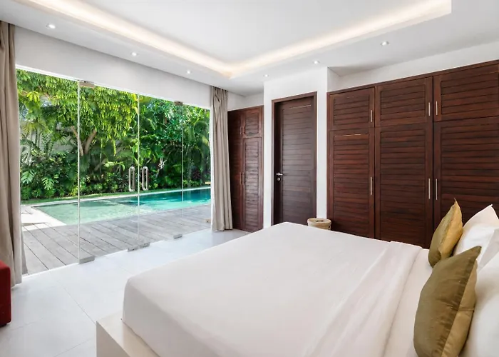 Villa Saha Elegant 3Br Pool Oasis Seminyak