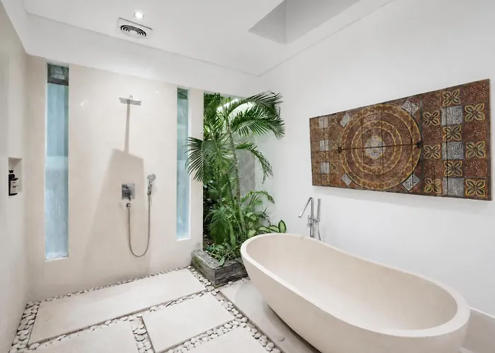Villa Saha Elegant 3Br Pool Oasis Seminyak Сasa de vacaciones