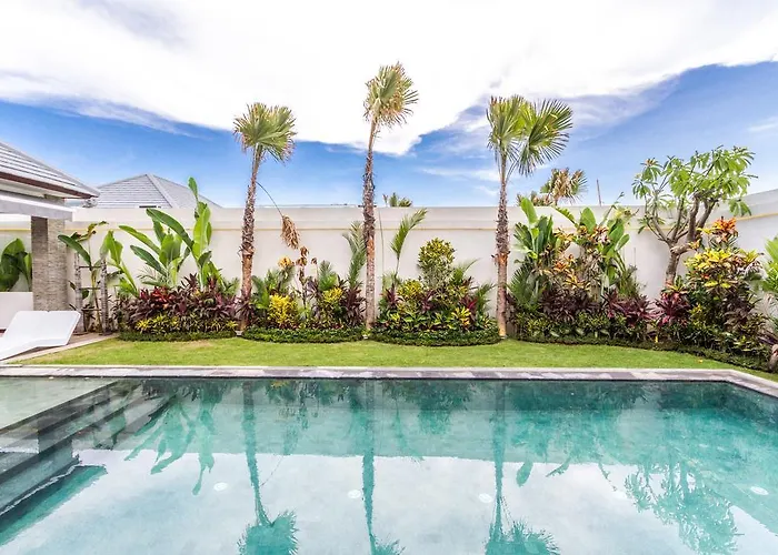 Villa Saha Elegant 3Br Pool Oasis Seminyak *