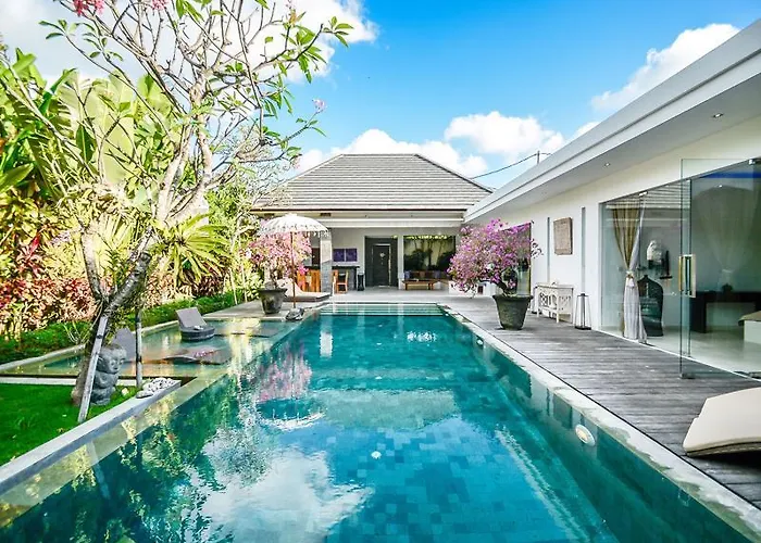 Villa Saha Private Pool Retreat Seminyak